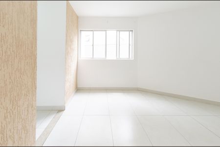 Apartamento para alugar com 67m², 2 quartos e 1 vaga Apartamento para alugar com 67m², 2 quartos e 1 vagaSala