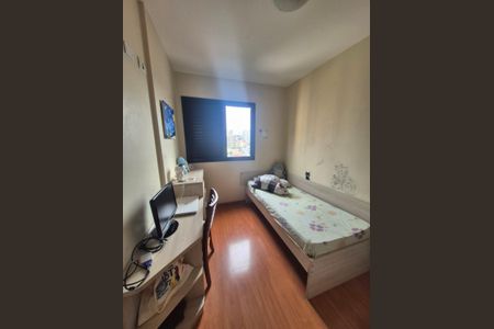 Apartamento à venda com 90m², 3 quartos e 2 vagasQuarto