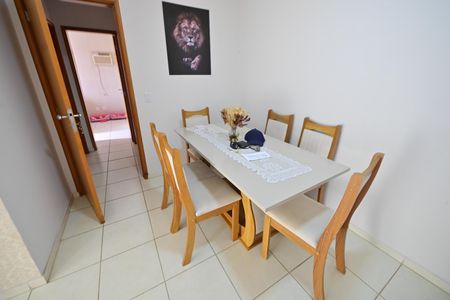 Casa de condomínio para alugar com 66m², 2 quartos e 1 vagaSala