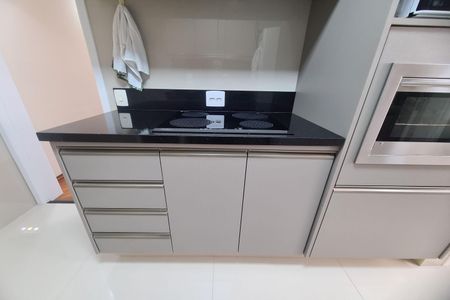 Apartamento à venda com 97m², 3 quartos e 2 vagasCozinha