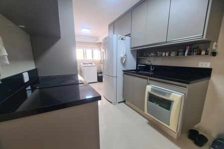 Apartamento à venda com 97m², 3 quartos e 2 vagasCozinha