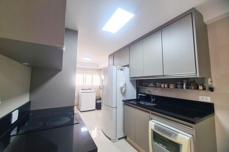 Apartamento à venda com 97m², 3 quartos e 2 vagasCozinha