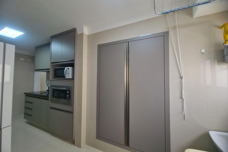 Apartamento à venda com 97m², 3 quartos e 2 vagasÁrea de Serviço