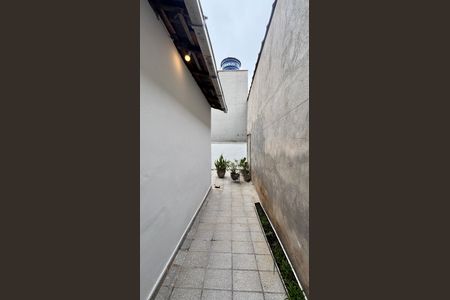 Casa à venda com 86m², 2 quartos e 2 vagas Casa à venda com 86m², 2 quartos e 2 vagasCorredor