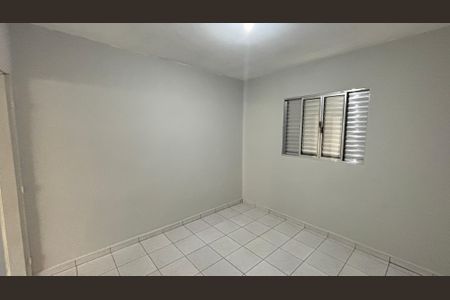 Casa à venda com 86m², 2 quartos e 2 vagas Casa à venda com 86m², 2 quartos e 2 vagasQuarto 2