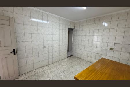 Casa à venda com 86m², 2 quartos e 2 vagas Casa à venda com 86m², 2 quartos e 2 vagasCozinha