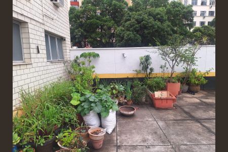 Apartamento à venda com 48m², 1 quarto e 1 vagaÁrea Externa