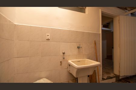 Apartamento à venda com 70m², 2 quartos e sem vaga Apartamento à venda com 70m², 2 quartos e sem vagaÁrea de Serviço