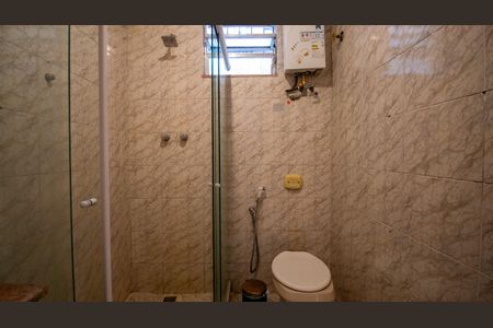 Apartamento à venda com 70m², 2 quartos e sem vaga Apartamento à venda com 70m², 2 quartos e sem vagaBanheiro Social