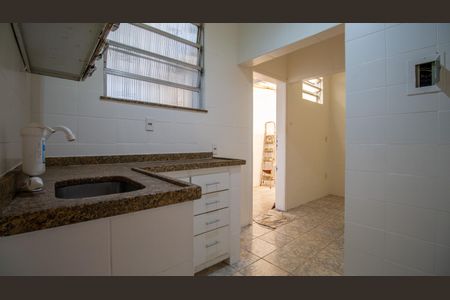 Apartamento à venda com 70m², 2 quartos e sem vaga Apartamento à venda com 70m², 2 quartos e sem vagaCozinha