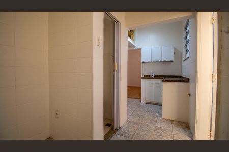 Apartamento à venda com 70m², 2 quartos e sem vaga Apartamento à venda com 70m², 2 quartos e sem vagaCozinha