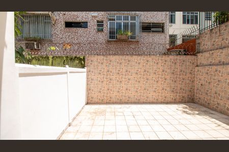 Vista do Quarto 1 de apartamento para alugar com 2 quartos, 70m² em Maracanã, Rio de Janeiro
