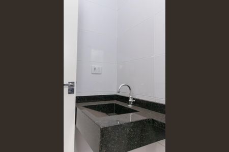 Casa à venda com 110m², 3 quartos e 3 vagasBanheiro Social