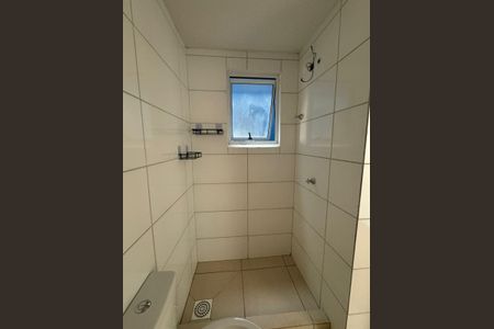 Banheiro de apartamento para alugar com 2 quartos, 43m² em Feitoria, São Leopoldo