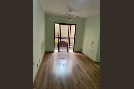 Foto 04 de apartamento à venda com 2 quartos, 55m² em Jardim das Bandeiras, Campinas