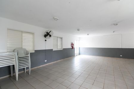 Apartamento à venda com 52m², 2 quartos e 1 vaga Apartamento à venda com 52m², 2 quartos e 1 vagaSalão de Festas