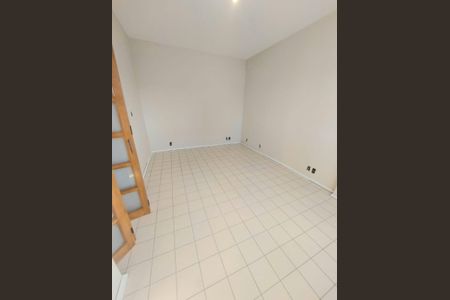 Quarto 3 de apartamento para alugar com 4 quartos, 290m² em Moinhos de Vento, Porto Alegre