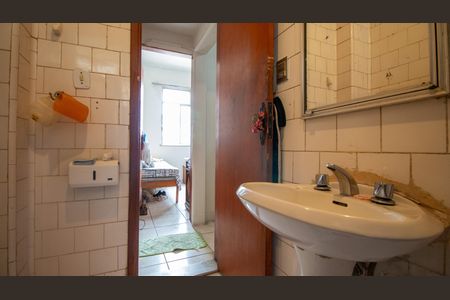 Apartamento à venda com 65m², 2 quartos e sem vaga Apartamento à venda com 65m², 2 quartos e sem vagaBanheiro