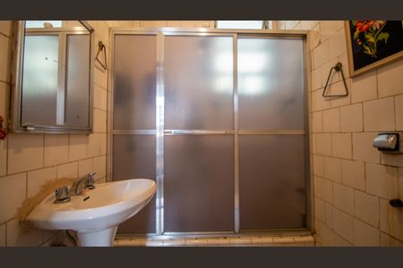 Apartamento à venda com 65m², 2 quartos e sem vaga Apartamento à venda com 65m², 2 quartos e sem vagaBanheiro