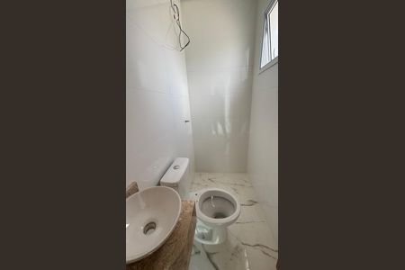 Casa à venda com 120m², 3 quartos e 3 vagasCobertura - Banheiro