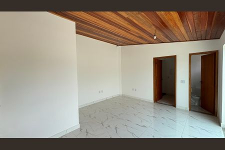 Casa à venda com 120m², 3 quartos e 3 vagasCobertura
