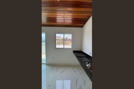 Casa à venda com 120m², 3 quartos e 3 vagasCobertura