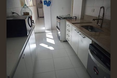 Apartamento à venda com 185m², 3 quartos e 1 vaga