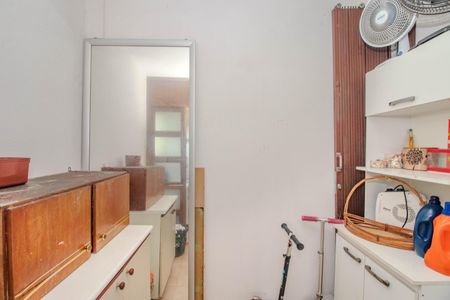 Apartamento à venda com 101m², 3 quartos e 1 vaga Apartamento à venda com 101m², 3 quartos e 1 vagaCozinha e Área de Serviço