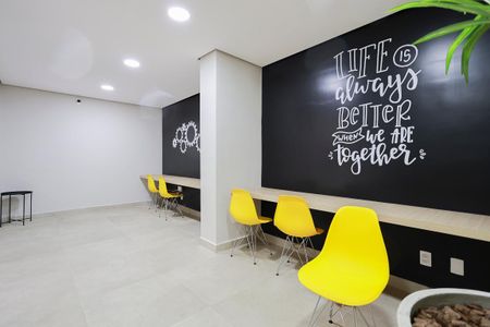 Apartamento à venda com 44m², 2 quartos e 1 vaga Apartamento à venda com 44m², 2 quartos e 1 vagaÁrea comum