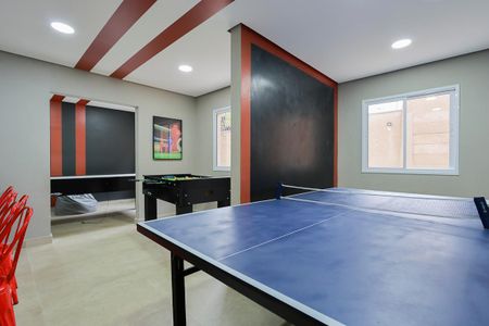 Apartamento à venda com 44m², 2 quartos e 1 vaga Apartamento à venda com 44m², 2 quartos e 1 vagaÁrea comum - Salão de jogos