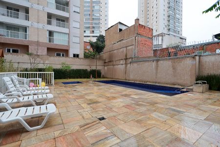 Apartamento à venda com 44m², 2 quartos e 1 vaga Apartamento à venda com 44m², 2 quartos e 1 vagaÁrea comum - Piscina
