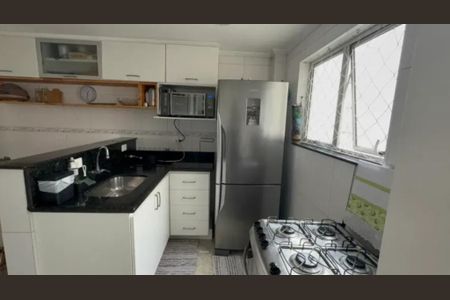 Apartamento à venda com 94m², 3 quartos e 1 vagaFoto 02