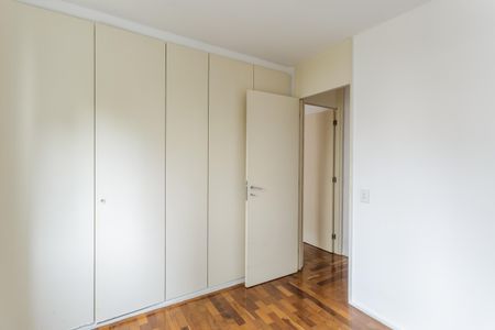 Quarto 1 de apartamento para alugar com 2 quartos, 67m² em Vila Nova Conceição, São Paulo
