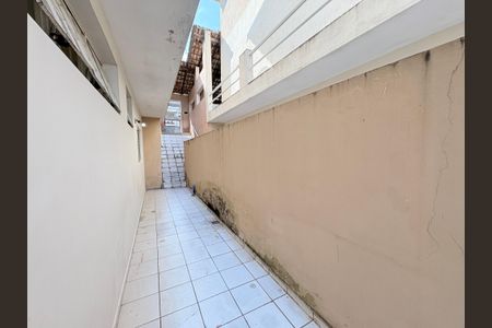 Casa para alugar com 2400m², 1 quarto e 20 vagasQuintal
