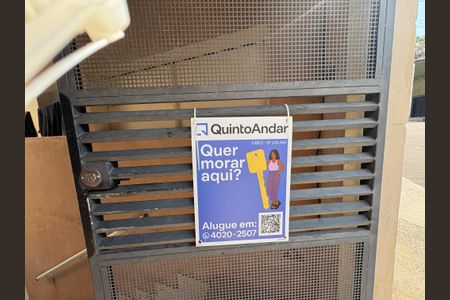 Casa para alugar com 2400m², 1 quarto e 20 vagasPlaquinha instalada COD ZDSQ-469