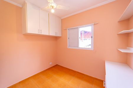 Casa à venda com 208m², 3 quartos e 2 vagas Casa à venda com 208m², 3 quartos e 2 vagasQuarto 2