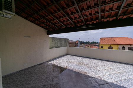 Casa à venda com 208m², 3 quartos e 2 vagas Casa à venda com 208m², 3 quartos e 2 vagasVaranda da Suíte 1