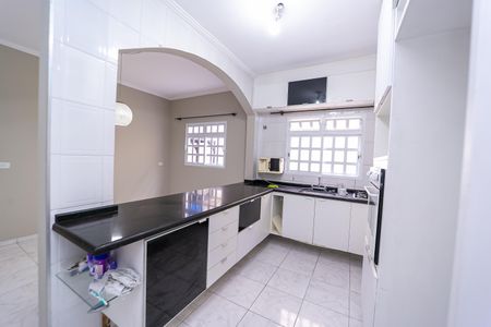 Casa à venda com 208m², 3 quartos e 2 vagas Casa à venda com 208m², 3 quartos e 2 vagasCozinha