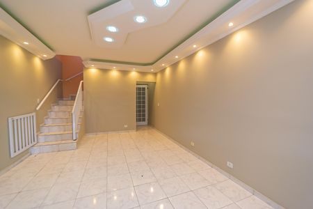 Casa à venda com 208m², 3 quartos e 2 vagas Casa à venda com 208m², 3 quartos e 2 vagasSala