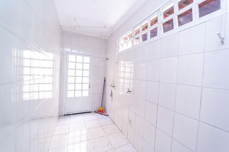 Casa à venda com 208m², 3 quartos e 2 vagas Casa à venda com 208m², 3 quartos e 2 vagasÁrea de Serviço