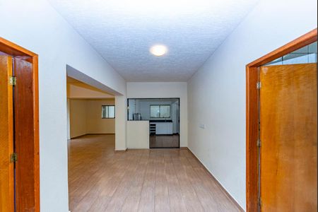 Casa à venda com 371m², 4 quartos e 8 vagasSala 1