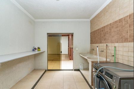 Casa à venda com 371m², 4 quartos e 8 vagasÁrea de Serviço