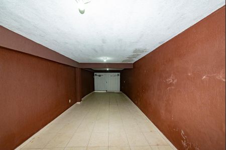 Casa à venda com 371m², 4 quartos e 8 vagasGaragem