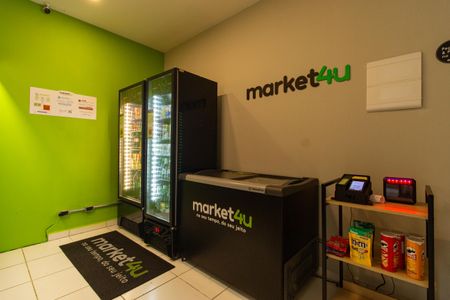 Apartamento à venda com 57m², 2 quartos e 1 vaga Apartamento à venda com 57m², 2 quartos e 1 vagaÁrea comum - Mercadinho