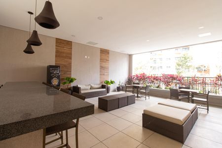 Apartamento à venda com 57m², 2 quartos e 1 vaga Apartamento à venda com 57m², 2 quartos e 1 vagaÁrea comum - Churrasqueira