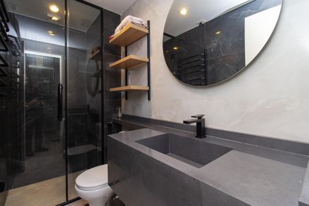 Apartamento à venda com 57m², 2 quartos e 1 vaga Apartamento à venda com 57m², 2 quartos e 1 vagaBanheiro