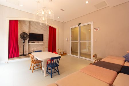 Apartamento à venda com 57m², 2 quartos e 1 vaga Apartamento à venda com 57m², 2 quartos e 1 vagaÁrea comum - Brinquedoteca