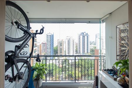 Varanda de apartamento para alugar com 2 quartos, 57m² em Chácara Klabin, São Paulo