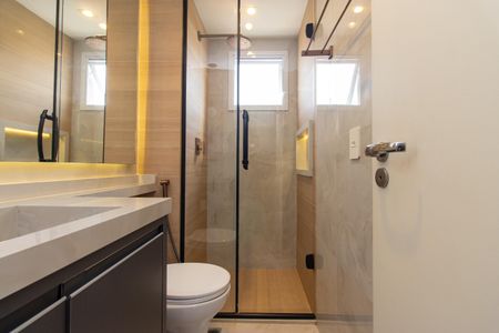 Apartamento à venda com 57m², 2 quartos e 1 vaga Apartamento à venda com 57m², 2 quartos e 1 vagaBanheiro da Suíte