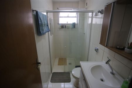 Banheiro de apartamento à venda com 3 quartos, 120m² em João Pinheiro, Belo Horizonte